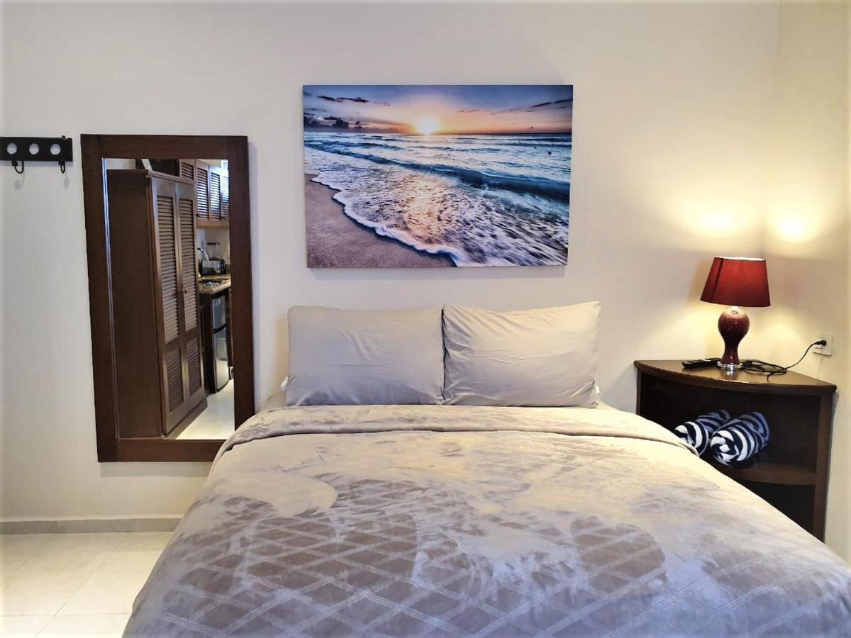 Coralito Malecon Luxury Studio Ilha das Mulheres Exterior foto
